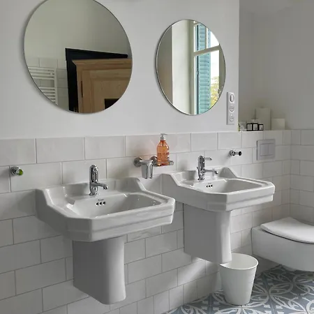 Maison Mokassi * Laloubere